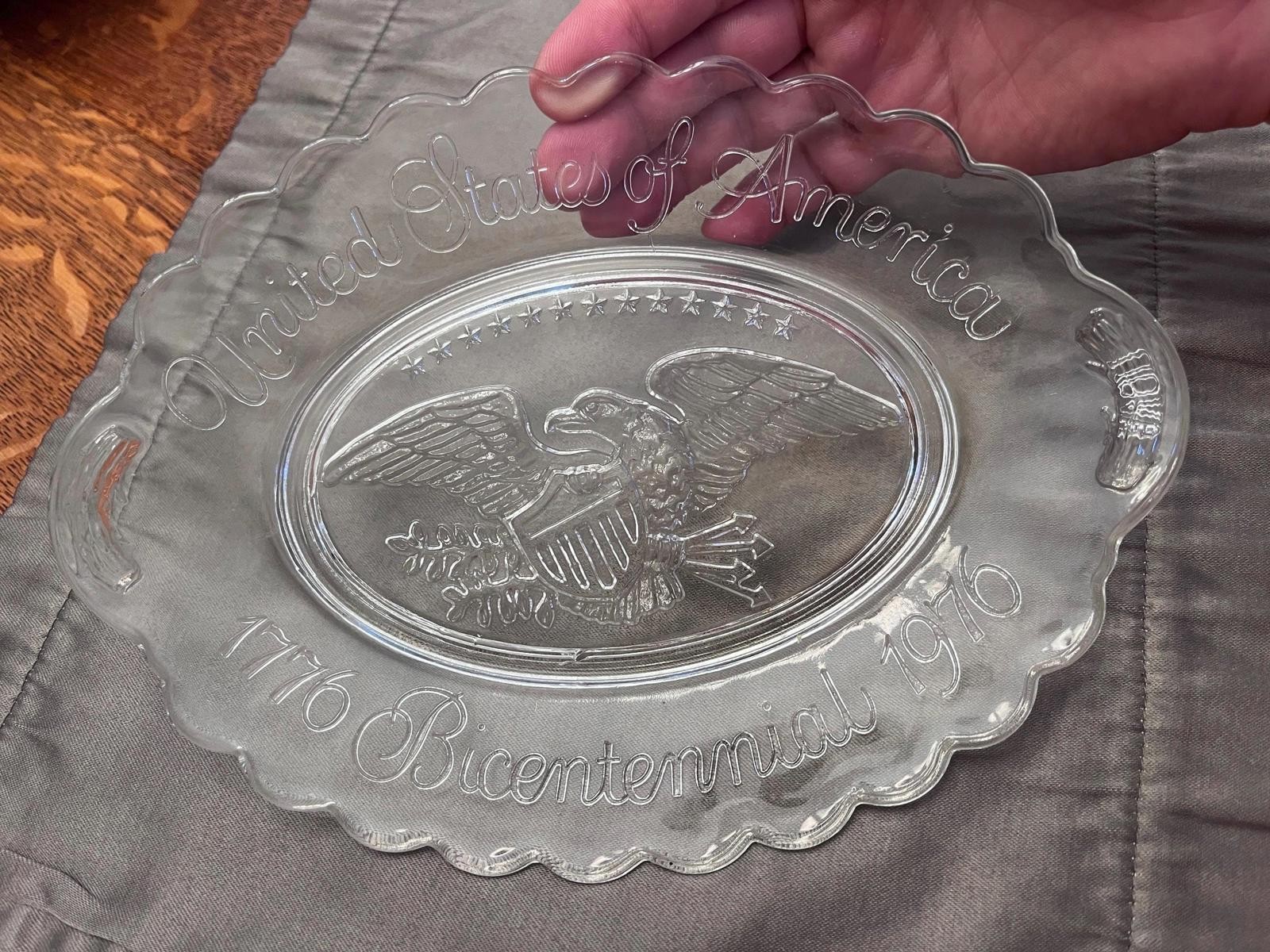 Avon 1776-1976 Bicentennial Plate | Eagle Shield Soap Dish | USA Collectible