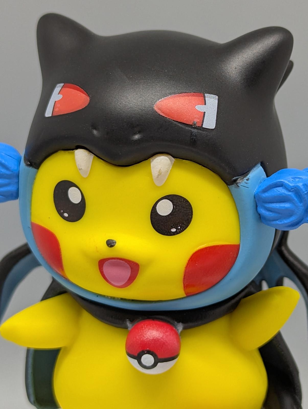 Pikachu x Mega Charizard X POKEMON COSPLAY Collectible Figure