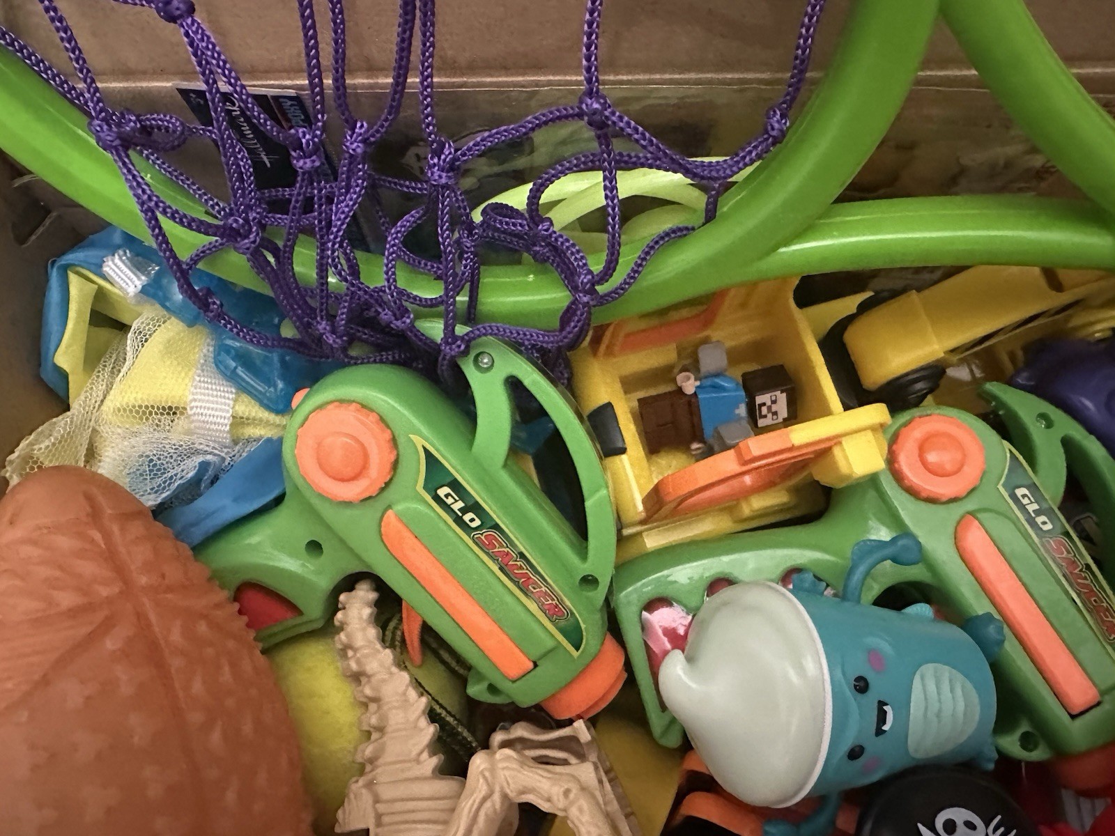 Assorted Kids Toys Lot w/ Toy Guns,Minecraft,Star Wars,Dinosaur,Toys & Figures