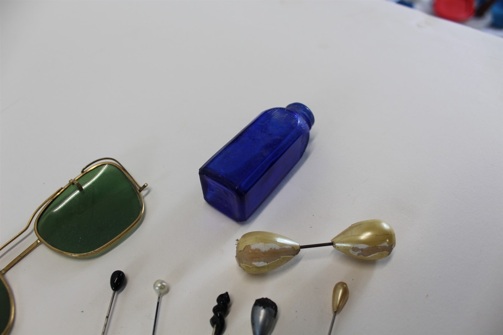 Vintage Women’s Dresser Drawer Lot Sunglasses Bell Hair Pins and More