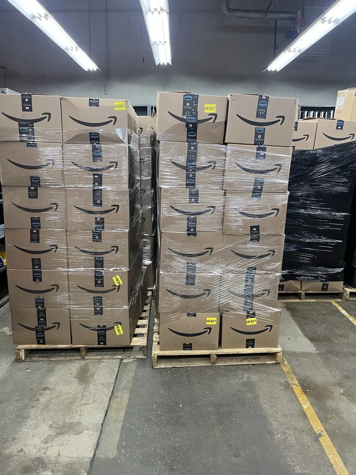 Liquidation Mixed Lot – Amazon & Target Resale Inventory Box