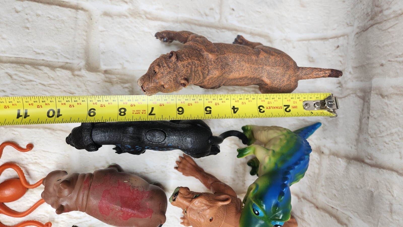Junk Drawer Animal & Dinosaur Toy Lot of 19 + Plastic & Rubber Figures