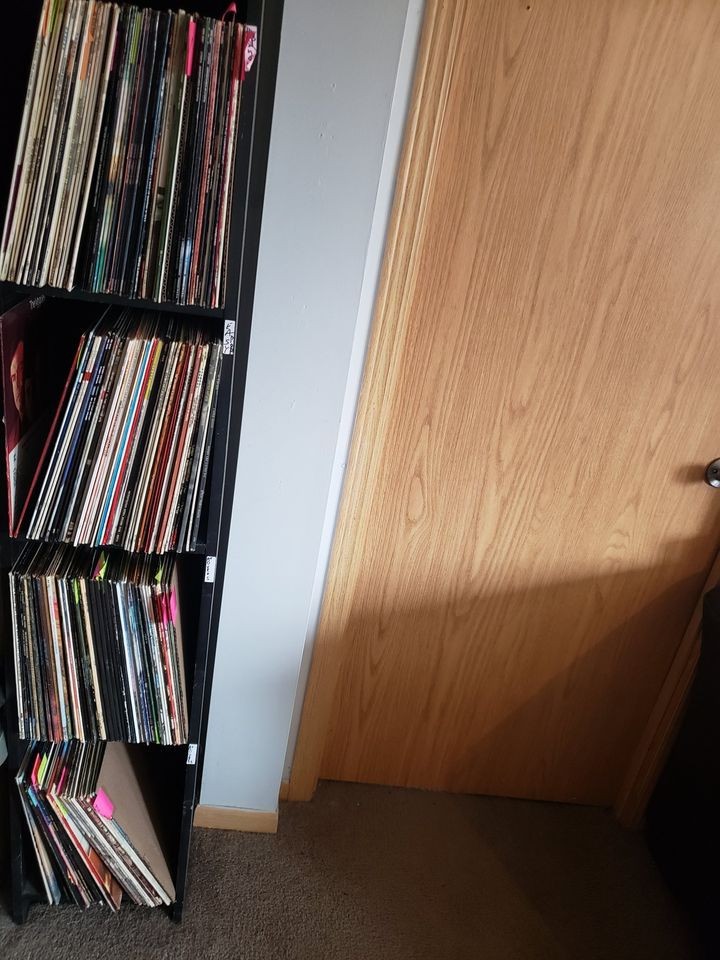 4000 RECORDS ALBUMS LOT (1/2 ROCK/POP/jazz, blues, r&b, soul) & (3/8 country)