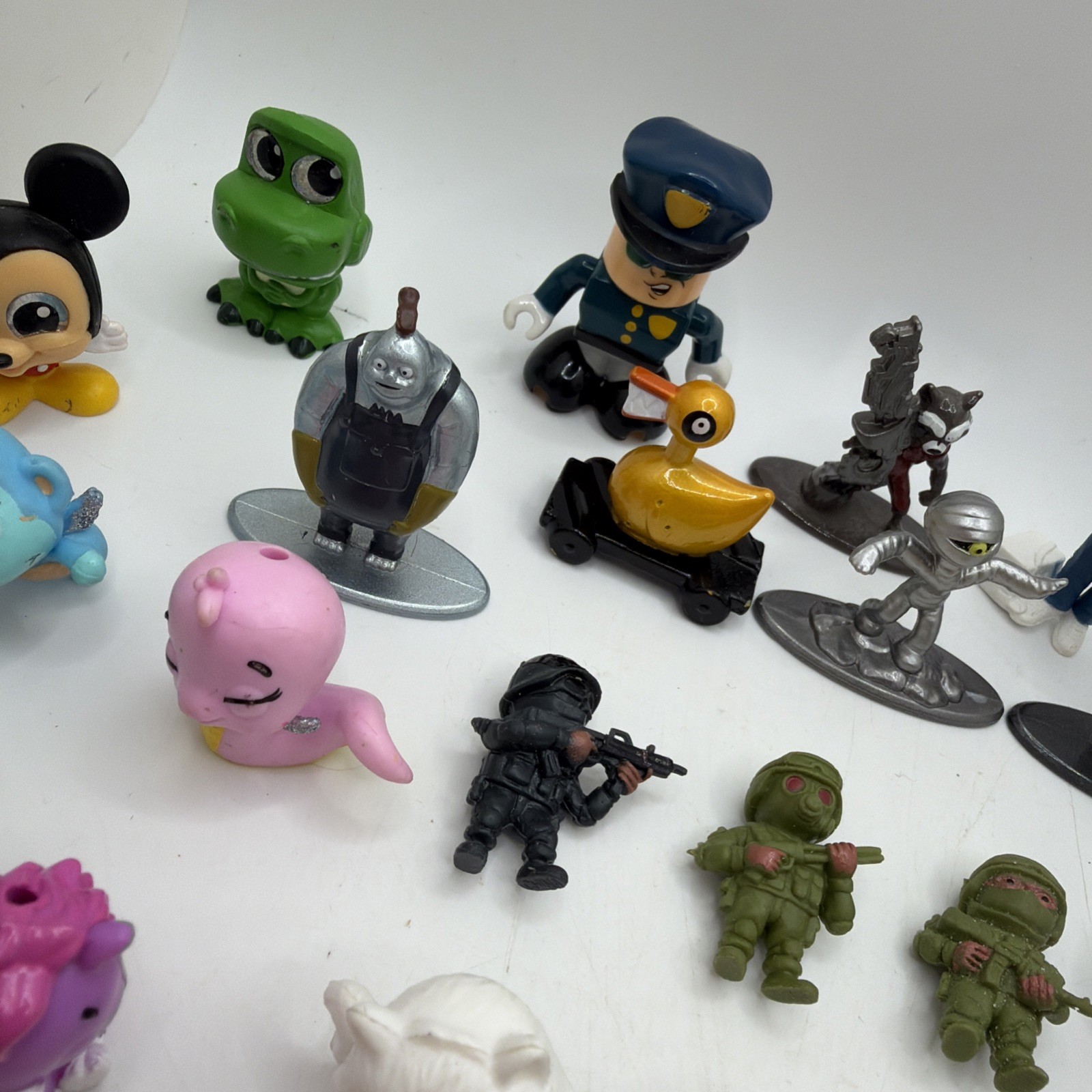 Mixed Lot Junk Drawer Assorted Smalls Toys Trinkets Shelf Disney LPS Metalfigs