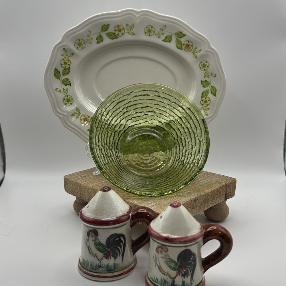 Vintage Curated Lot of 4 Pieces