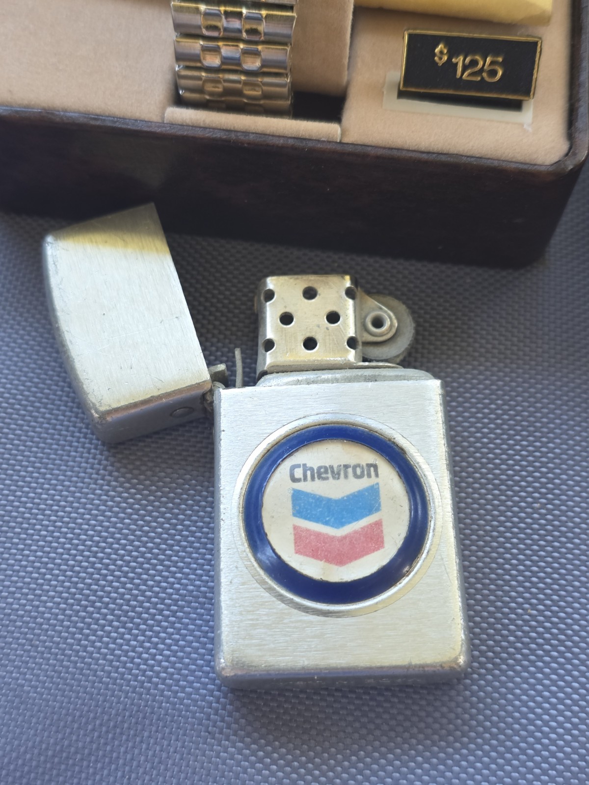 Vintage Junk Drawer Estate Sales Find Lot Watches,lighter & Zenith Transistor #7