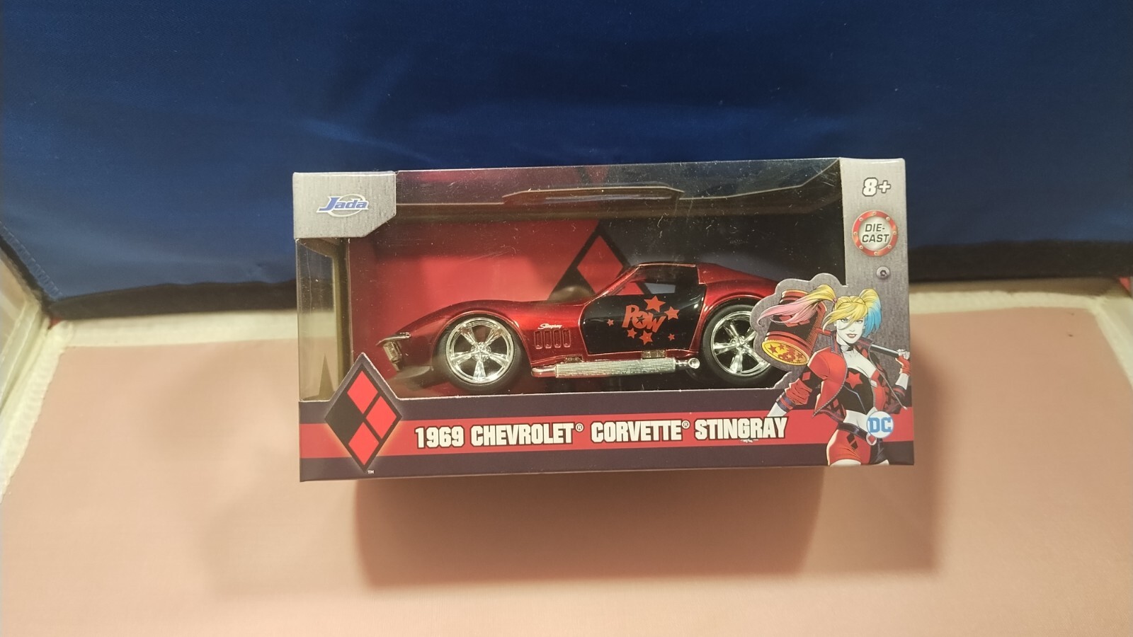 DC Harley Quinn 1969 Chevrolet Corvette Stingray Diecast 1:32 Scale