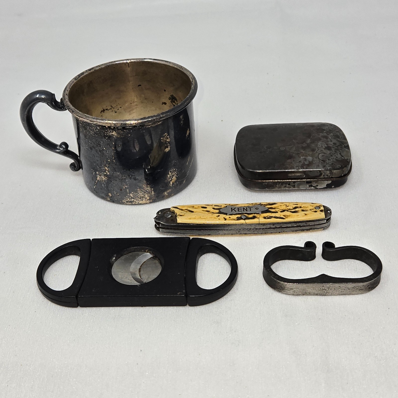 VTG SMALL COLLECTIBLES LOT SILVER EPC CUP & BOX FORGED FIRE STRIKER KENT KNIFE
