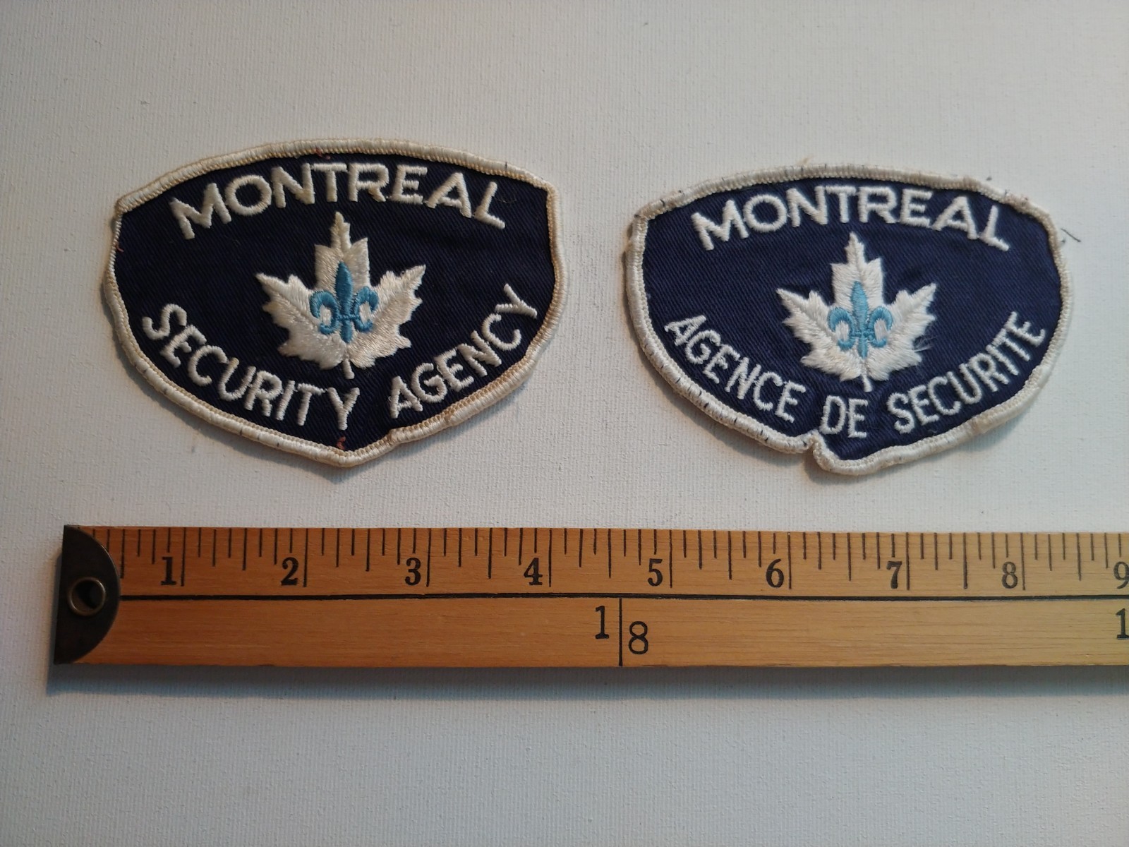 * 2 rare 70s MONTREAL SECURITY FRENCH ENGLISH GUARD PATCH CREST ECUSSON *