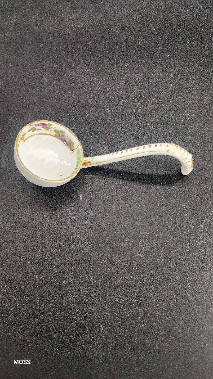 Woodland Violet Tuscan Fine English Bone China Spoon Gold Trim