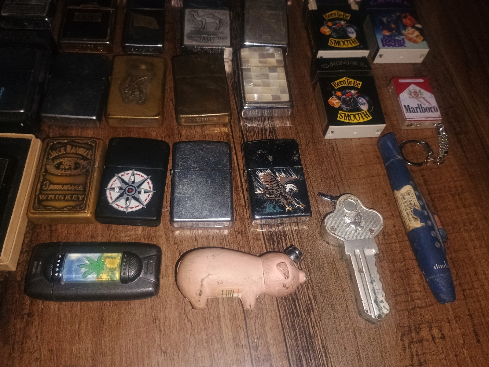 Vintage/ collectable lighters Lot bundle. ( Read description selling as is)