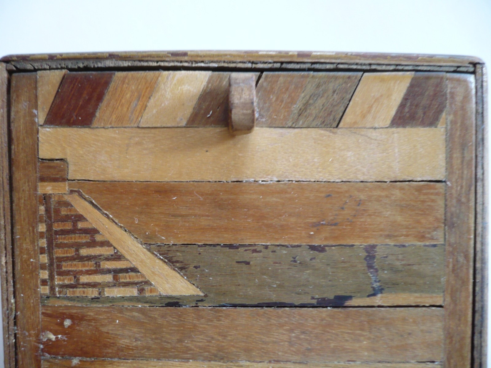SMALL HAND CRAFTED INLAID WOOD BOX, FOLK ART, WOOD WOODEN CURIO BOX PRIMITIVE