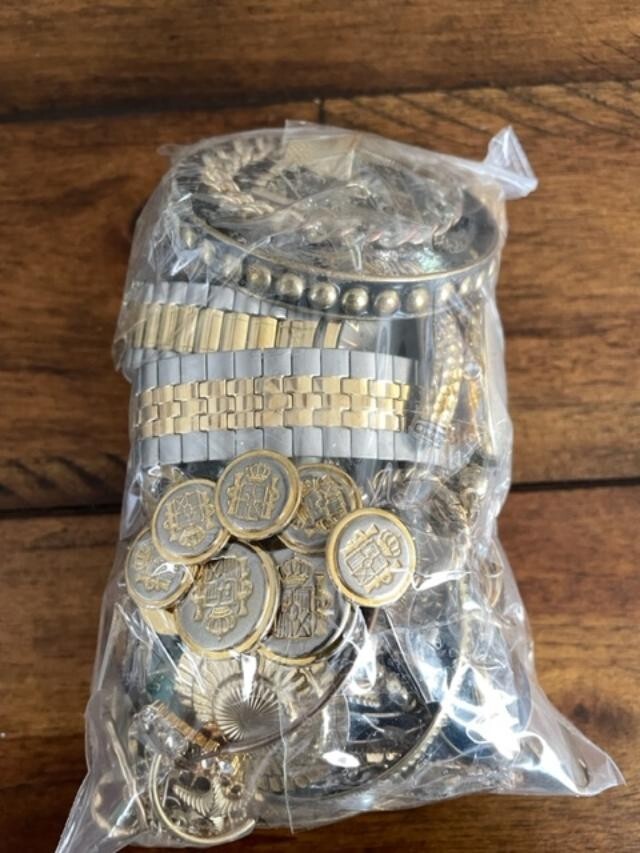 1 lb. “Junk Drawer” Lot for Treasure Seekers-coins, cards,smalls, #7TG