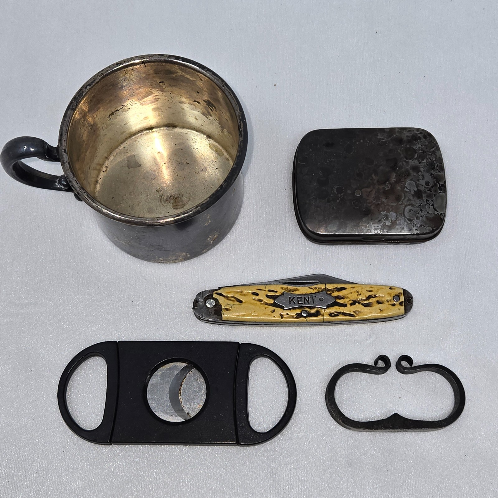 VTG SMALL COLLECTIBLES LOT SILVER EPC CUP & BOX FORGED FIRE STRIKER KENT KNIFE