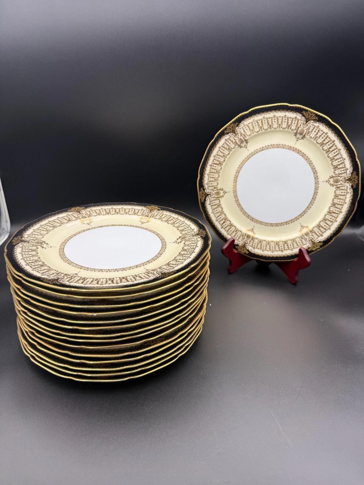 Hand Painted Noritake China – 15 Piece Set