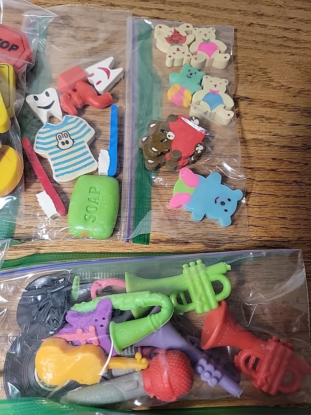 Lot Of 125+ Vintage Novelty Erasers And A Few Figurines Pre-Sorted by Like Items