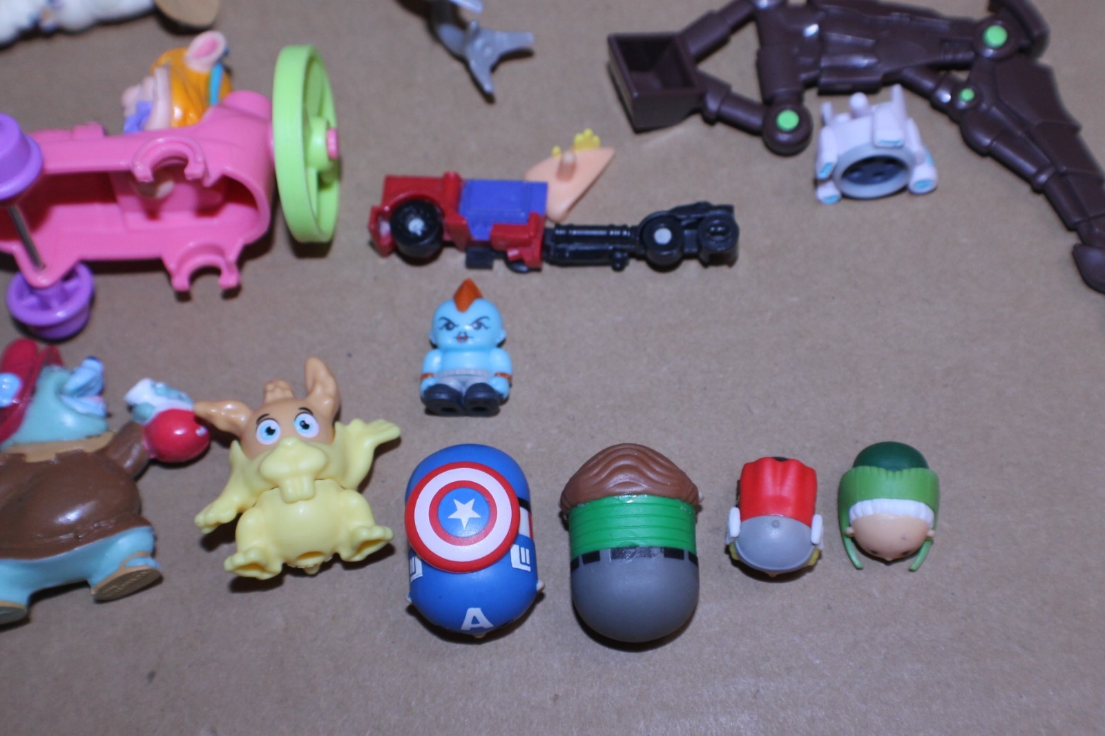 USED / AS-IS / LOOSE / Junk Drawer Mixed small Toys Lot