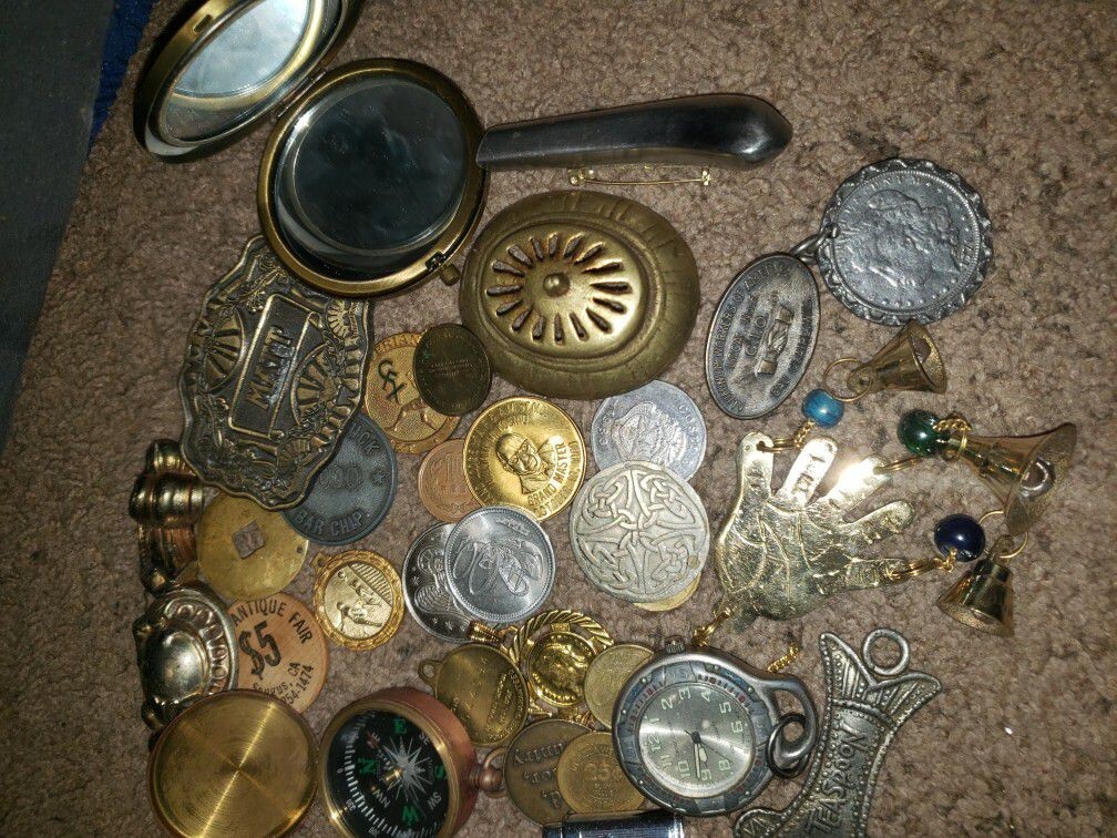 Estate House liquidation -5 pounds Box lot -new /used items-“SEE@@ Description”