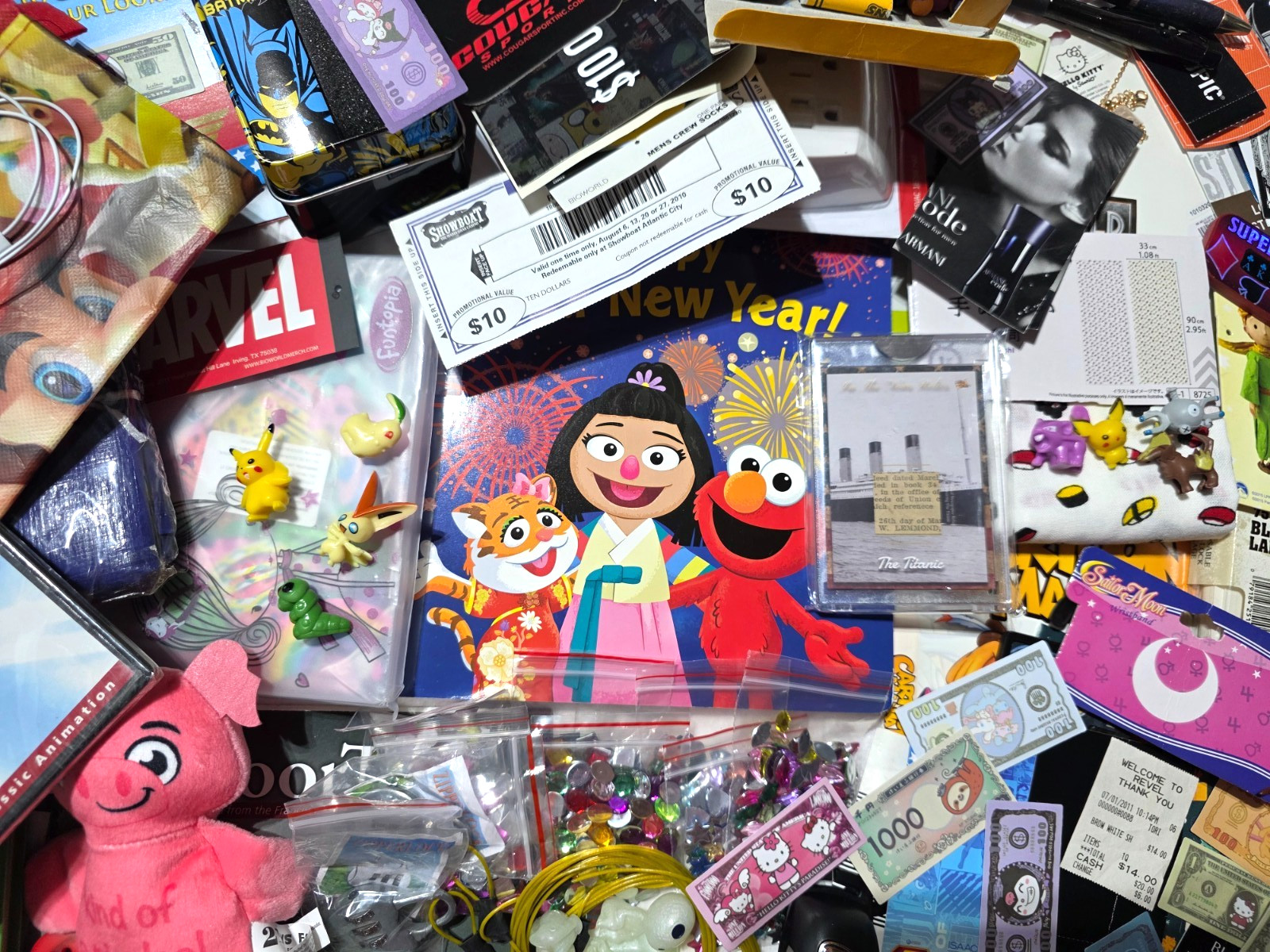 Junk Drawer Lot Estate Wholesale Flea Market Reseller Miscellaneous Arts Crafts