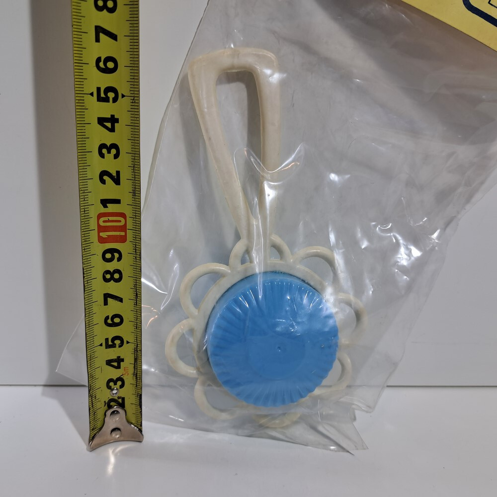 VTG MADE IN GREECE BABY PLASTIC RATTLE PLASTIC ANGELOUDI PITSI-RICO GREEK c