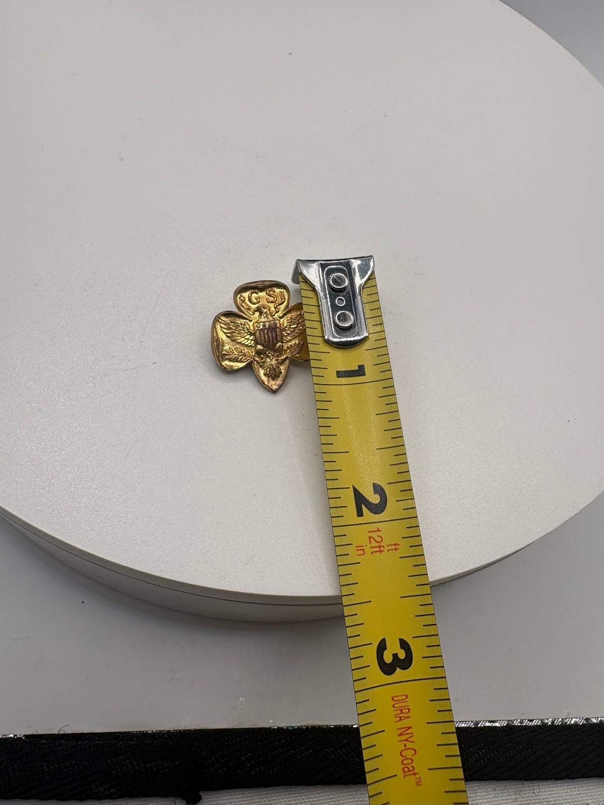 Vintage Girl Scouts GS Eagle Shield Trefoil Uniform Pin Gold Tone