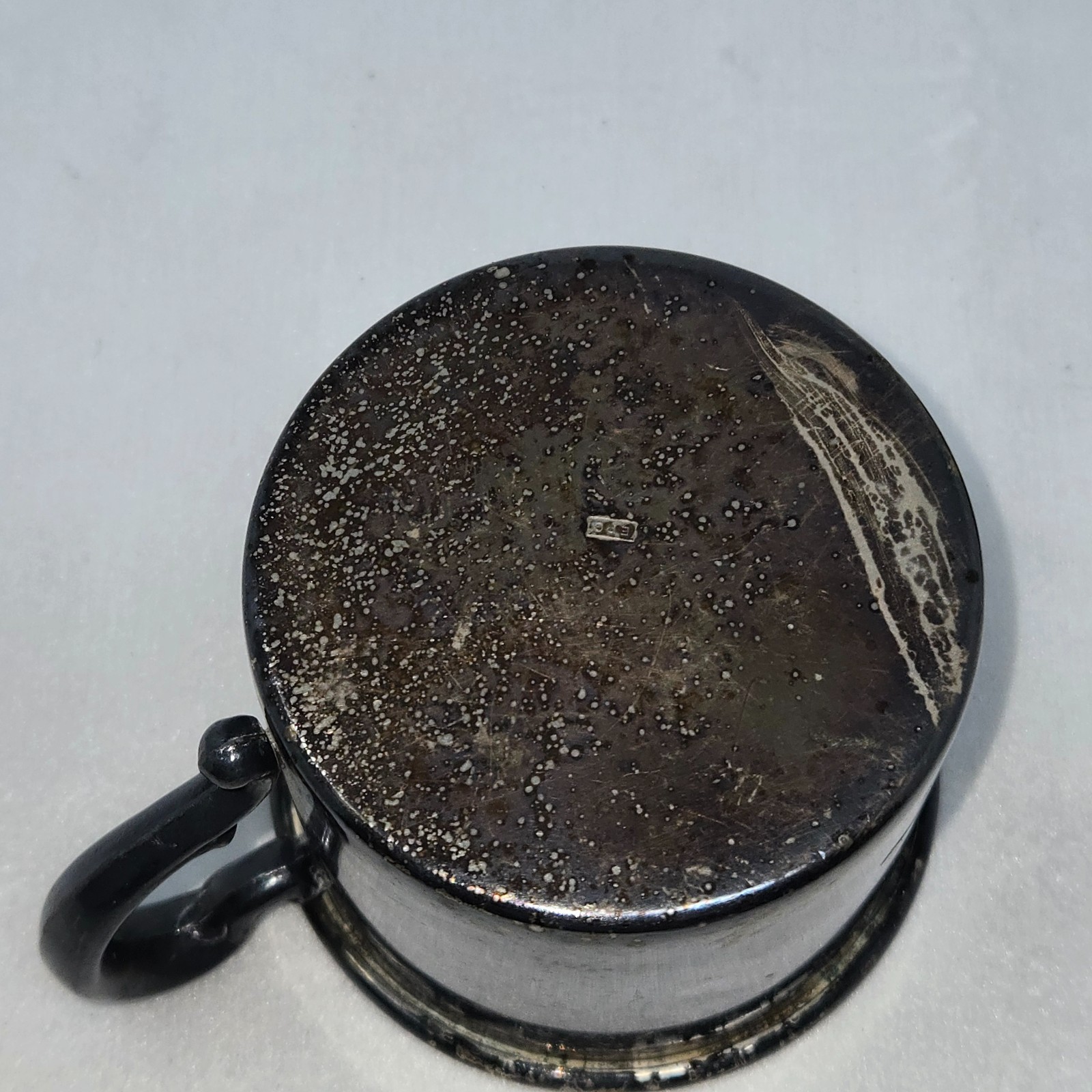 VTG SMALL COLLECTIBLES LOT SILVER EPC CUP & BOX FORGED FIRE STRIKER KENT KNIFE