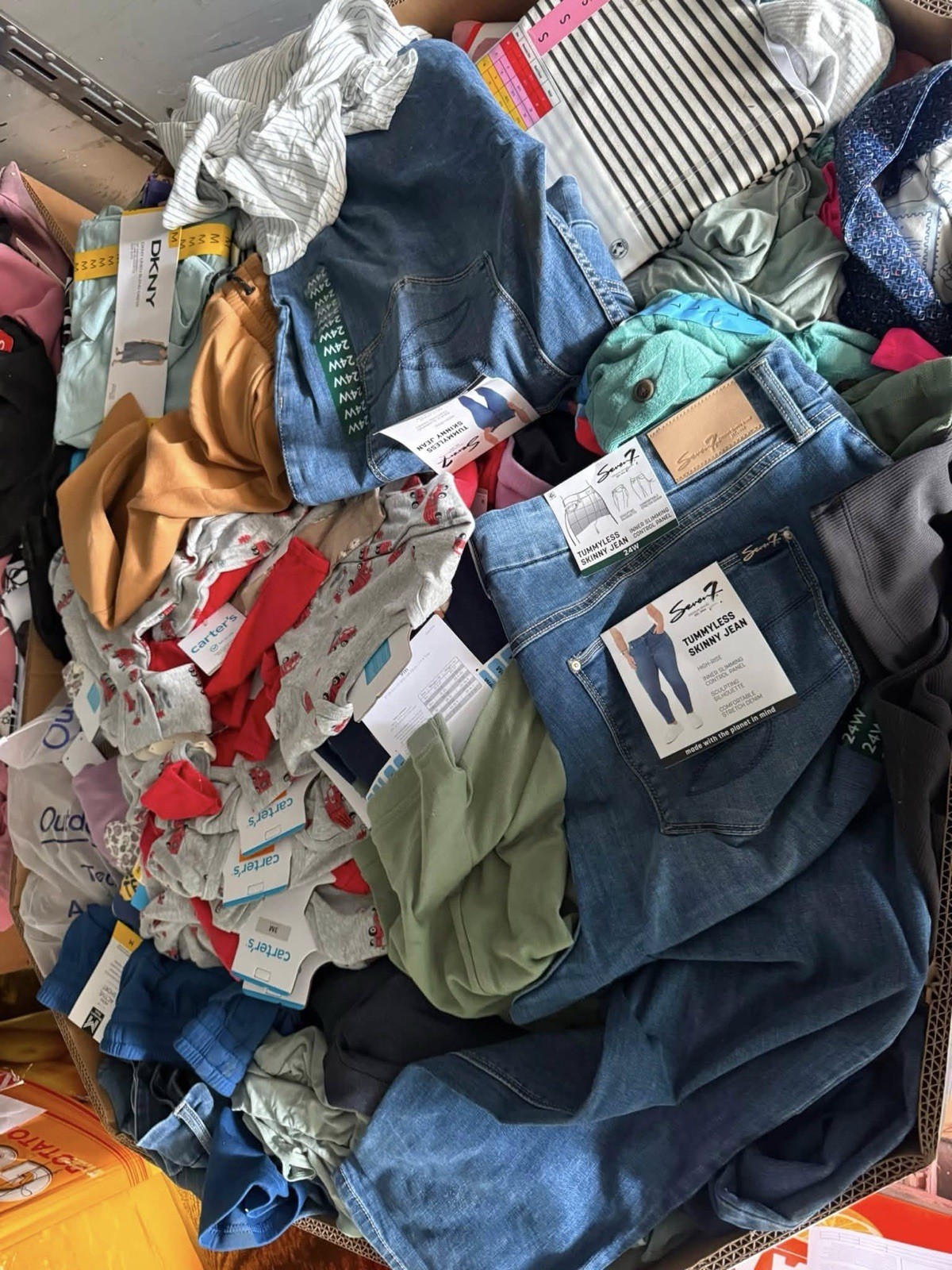 Cloths Liquidation Bulk Mixed Lot of 100 Assorted Colors