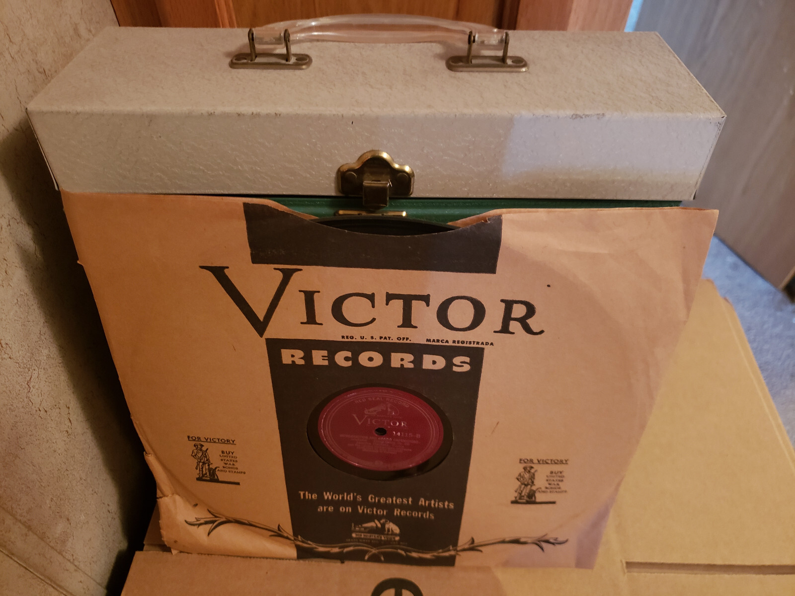 1000 78rpm Shellac records most NEAR MINT or NEW OLD STOCK from 1910s to 1950s