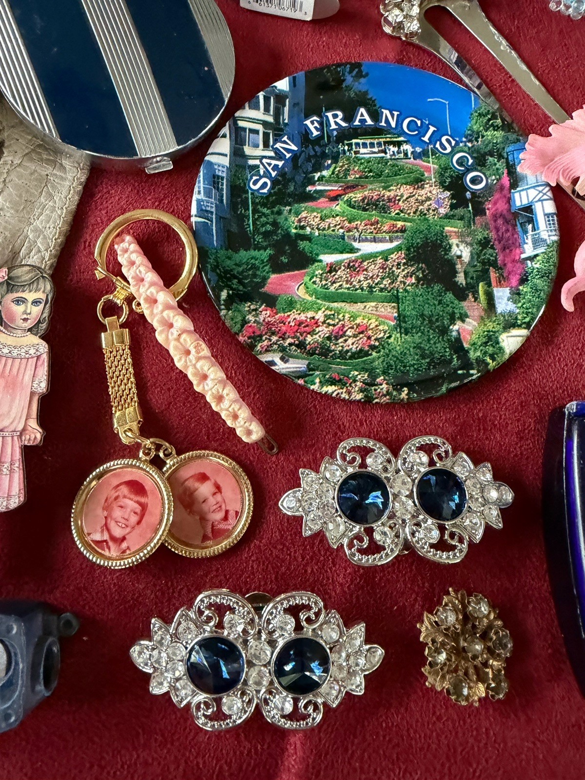 Grandma VTG-Now Junk Drawer Estate Sale Trinket Lot-Cosmetics Gloves Brooch GM5