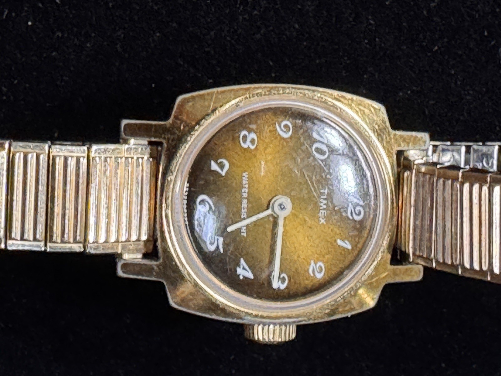 vintage Timex junk drawer Lot Of 6-see Description Not Working