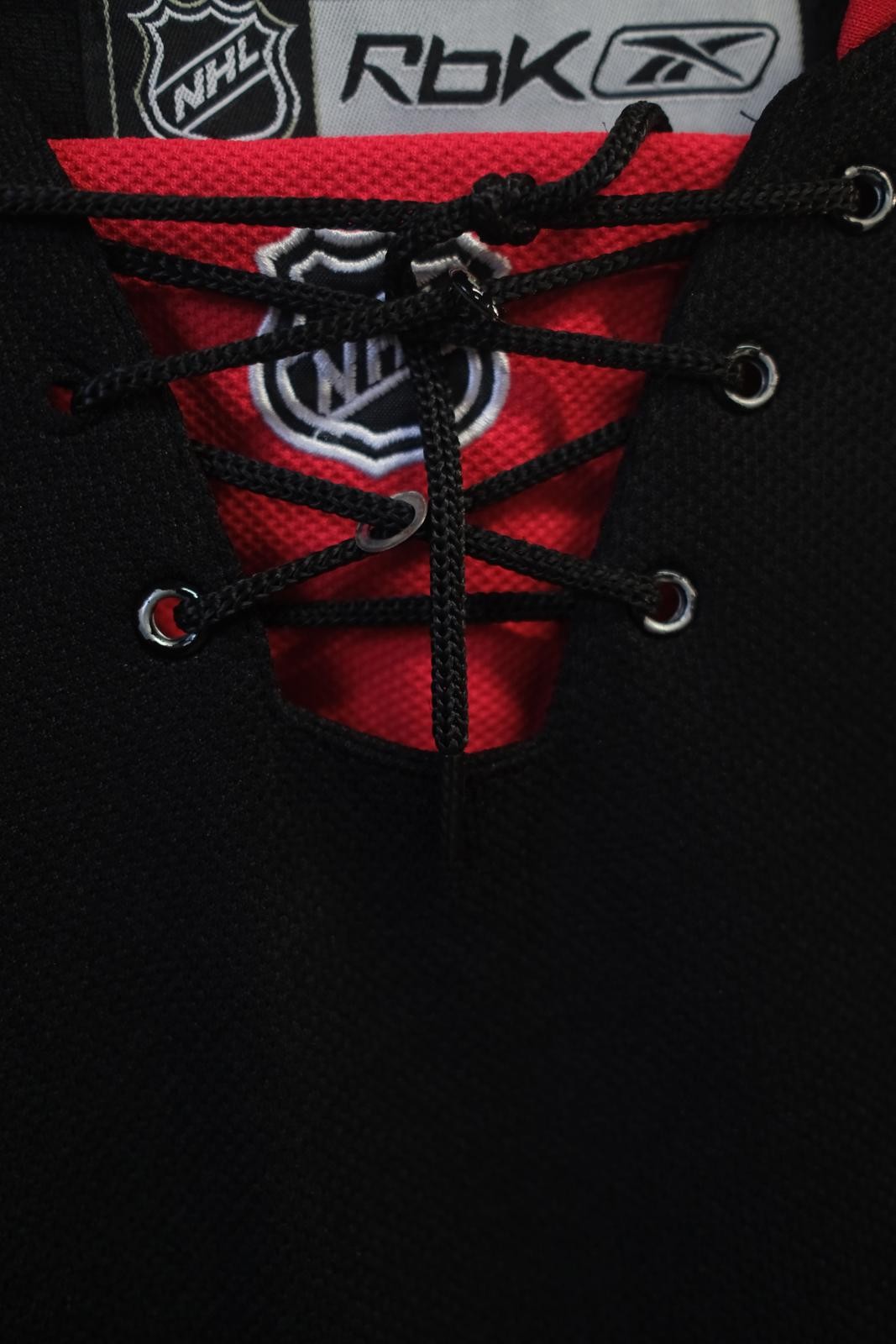 09′ Reebok Chicago Blackhawks Hockey Jersey