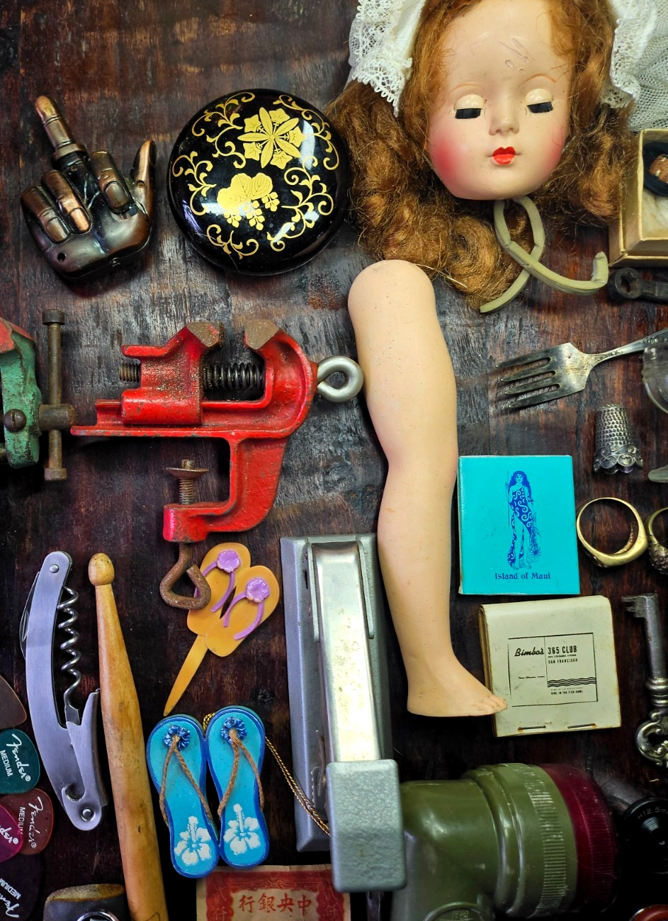 PREMIUM JUNK DRAWER Lot Trinket Smalls Vintage Knick Knacks Resale Tchotchkes