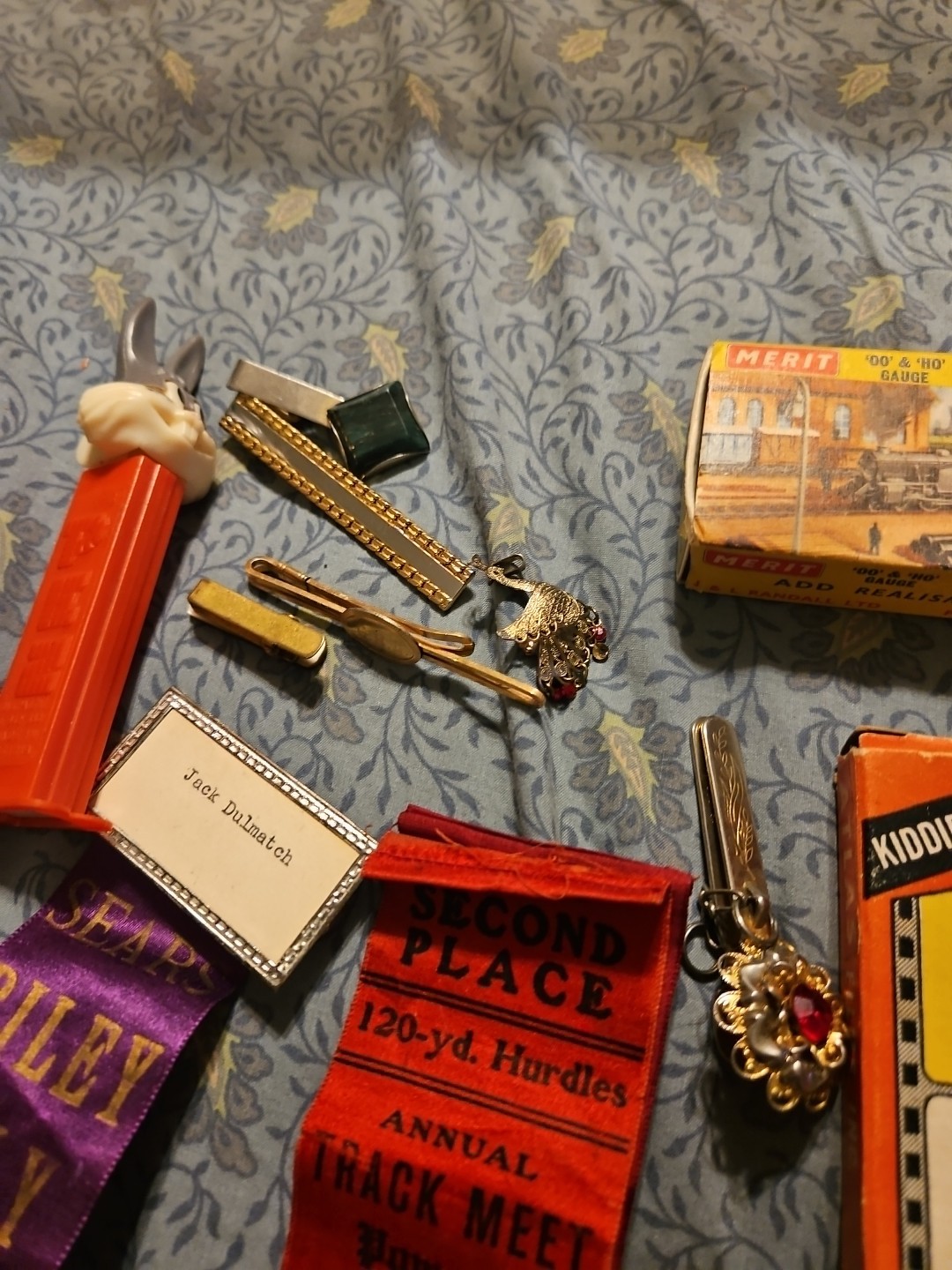 Junk Drawer Lot, Jewelry, Coins Medals, Vintage & Modern, Sports Cards, #2