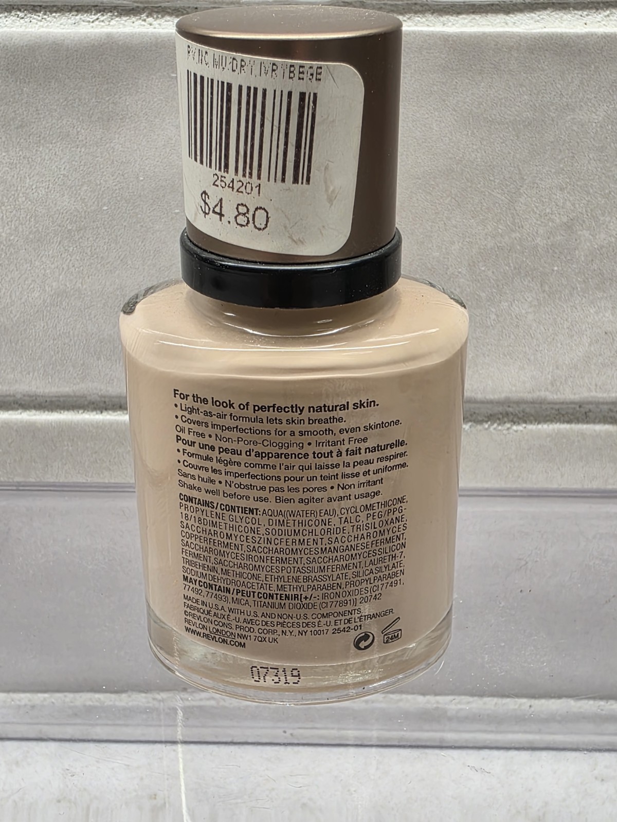 REVLON New Complexion Liquid Makeup – Ivory Beige 01 Discontinued NOS