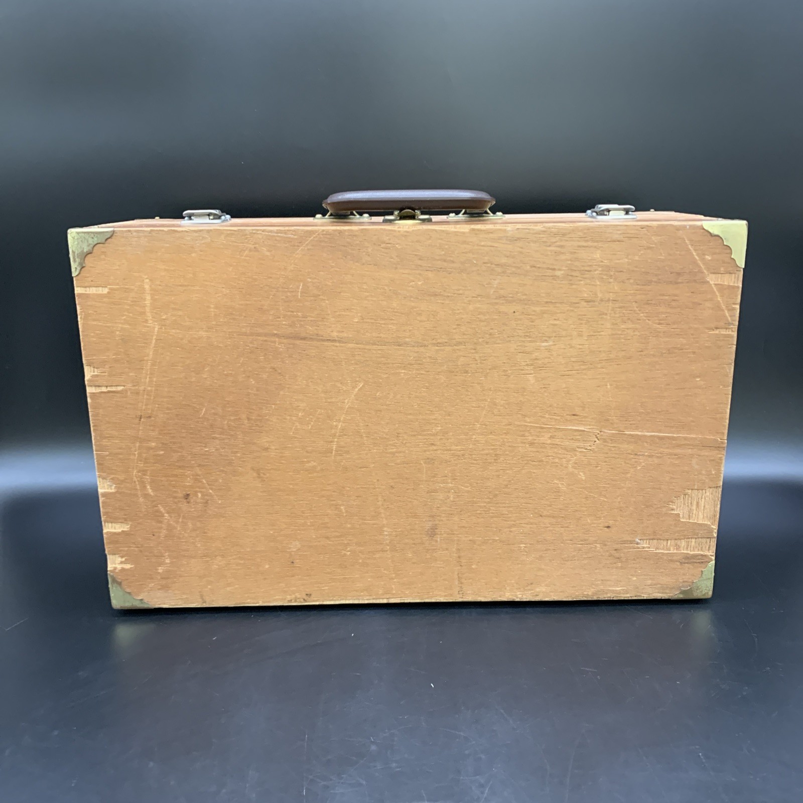 Vintage Wooden Artist Paint Box w Palette Compartments 18″ Case