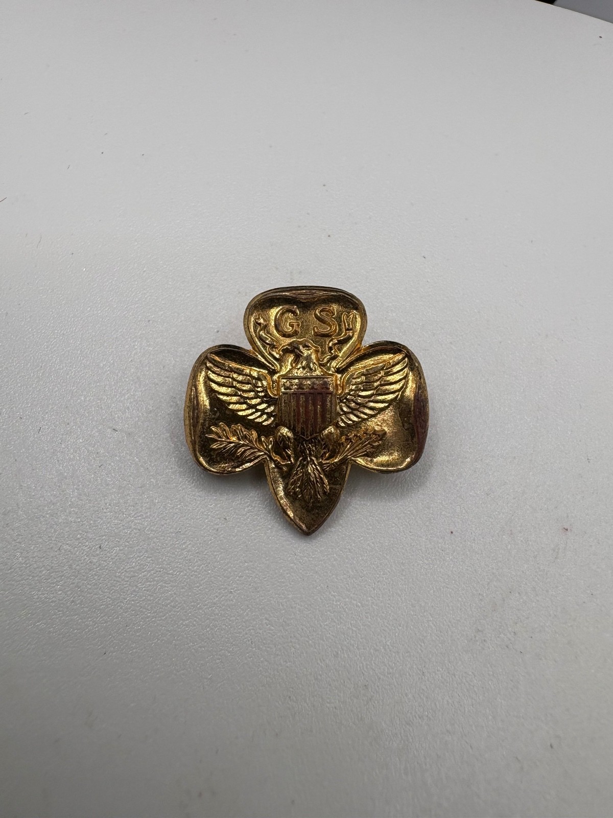 Vintage Girl Scouts GS Eagle Shield Trefoil Uniform Pin Gold Tone