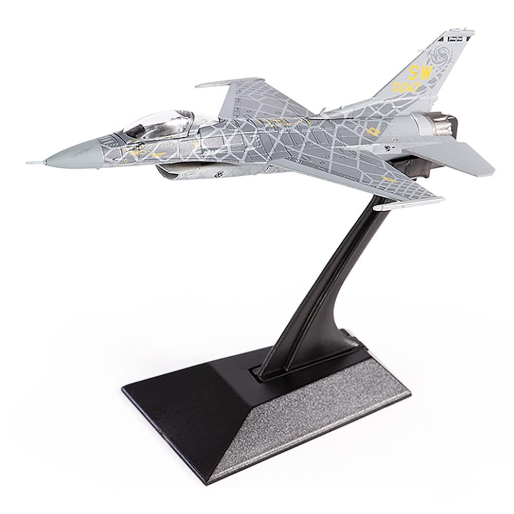 Motor City Classics 1:144 2021 Military Aircraft Model Two-tone Grey