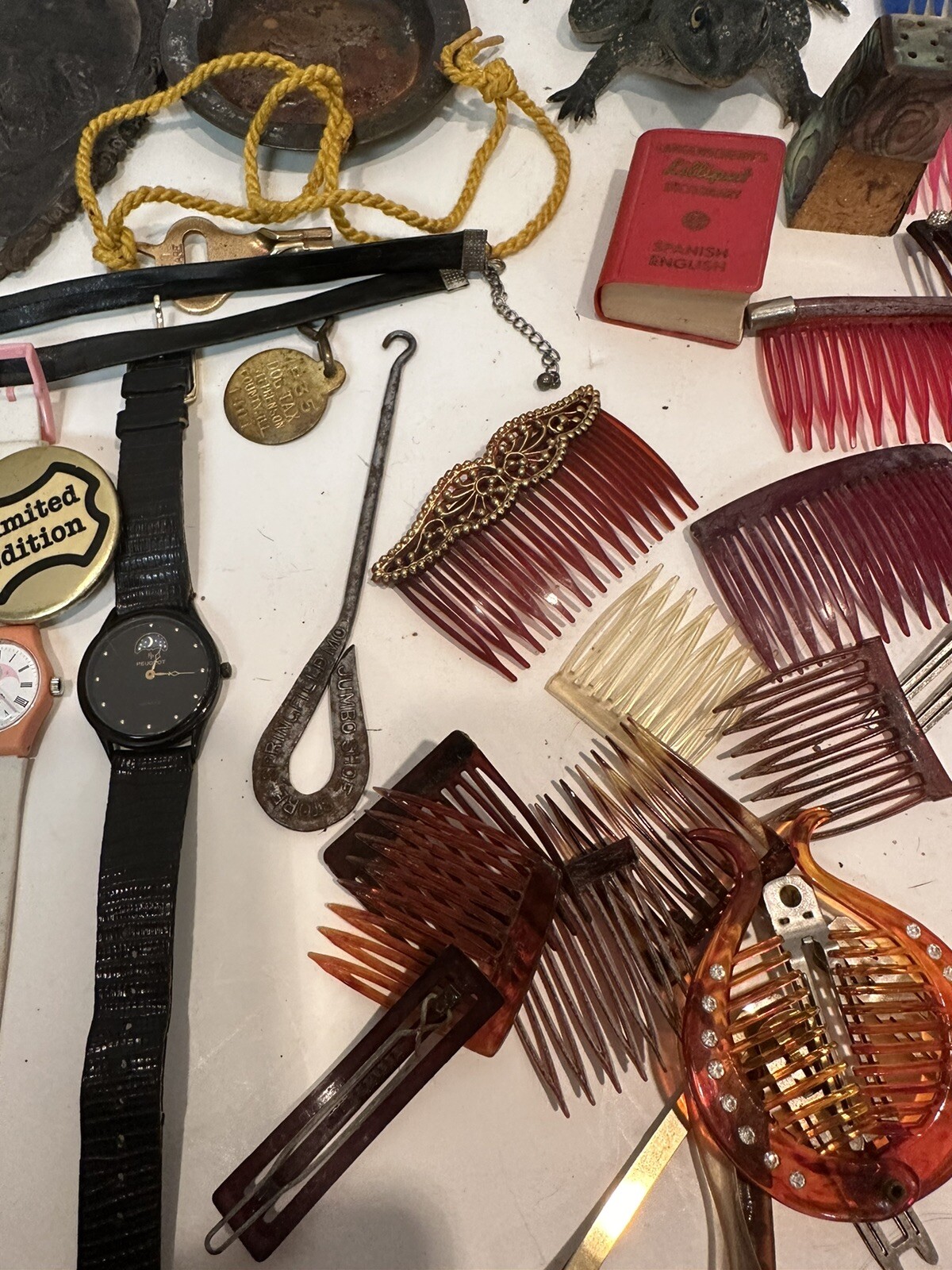 Junk Drawer Lot collection. See Pics For Description. To0 Many Items To List.