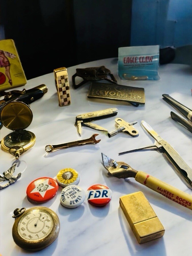 Gentleman’s 24 Pc Lot VTG WW2 Collectibles Pipes Knives Waltham Lighter & More!