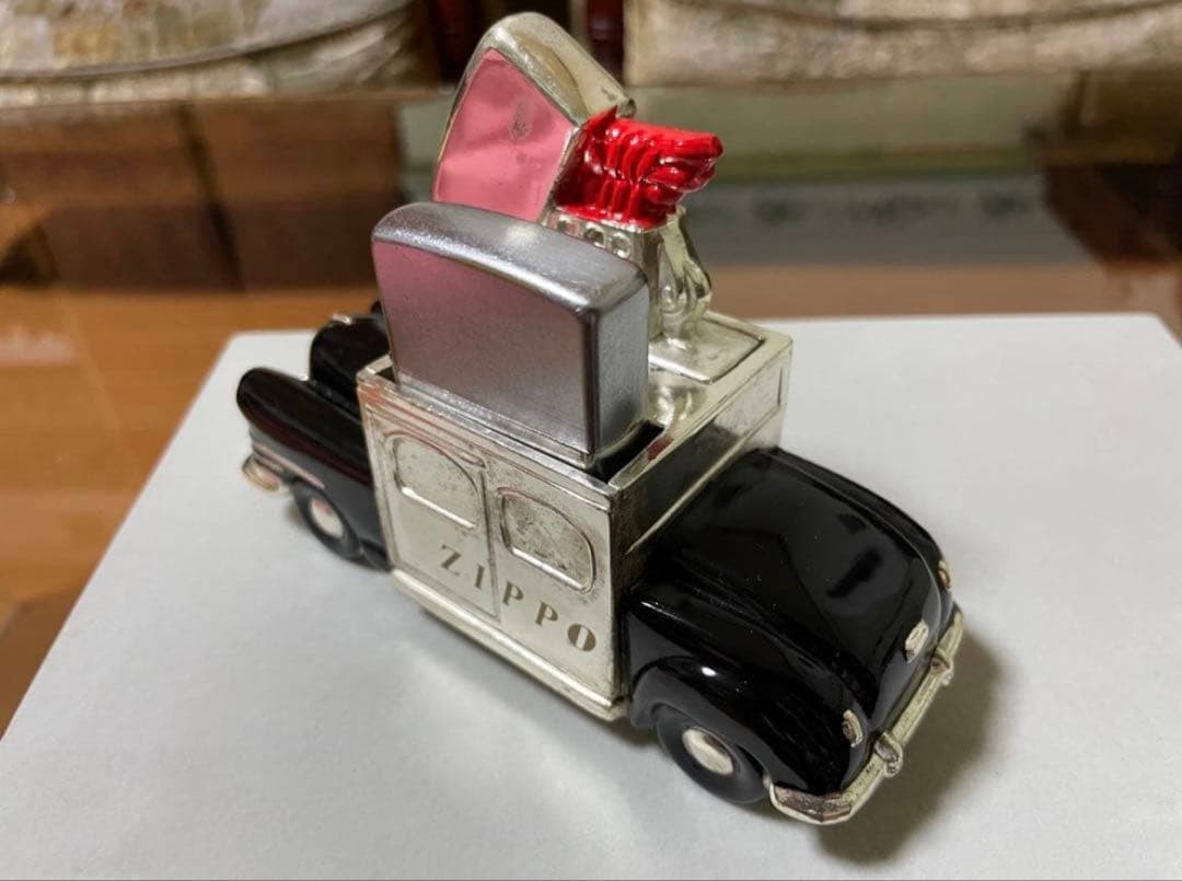 zippo zippoker stand (1998) + zippoker lighter (2001)