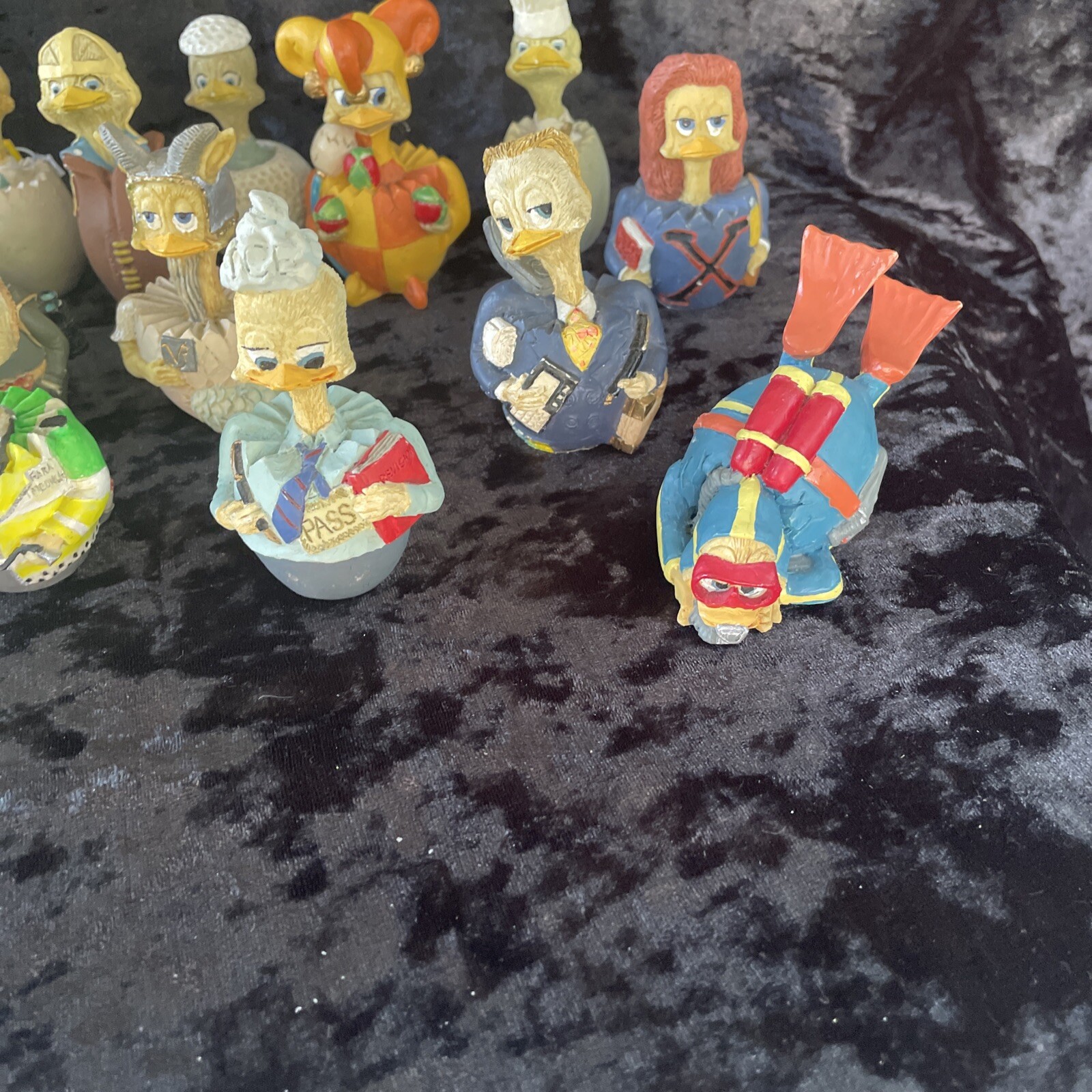 eggberts collectables Job Lot X18 See Description