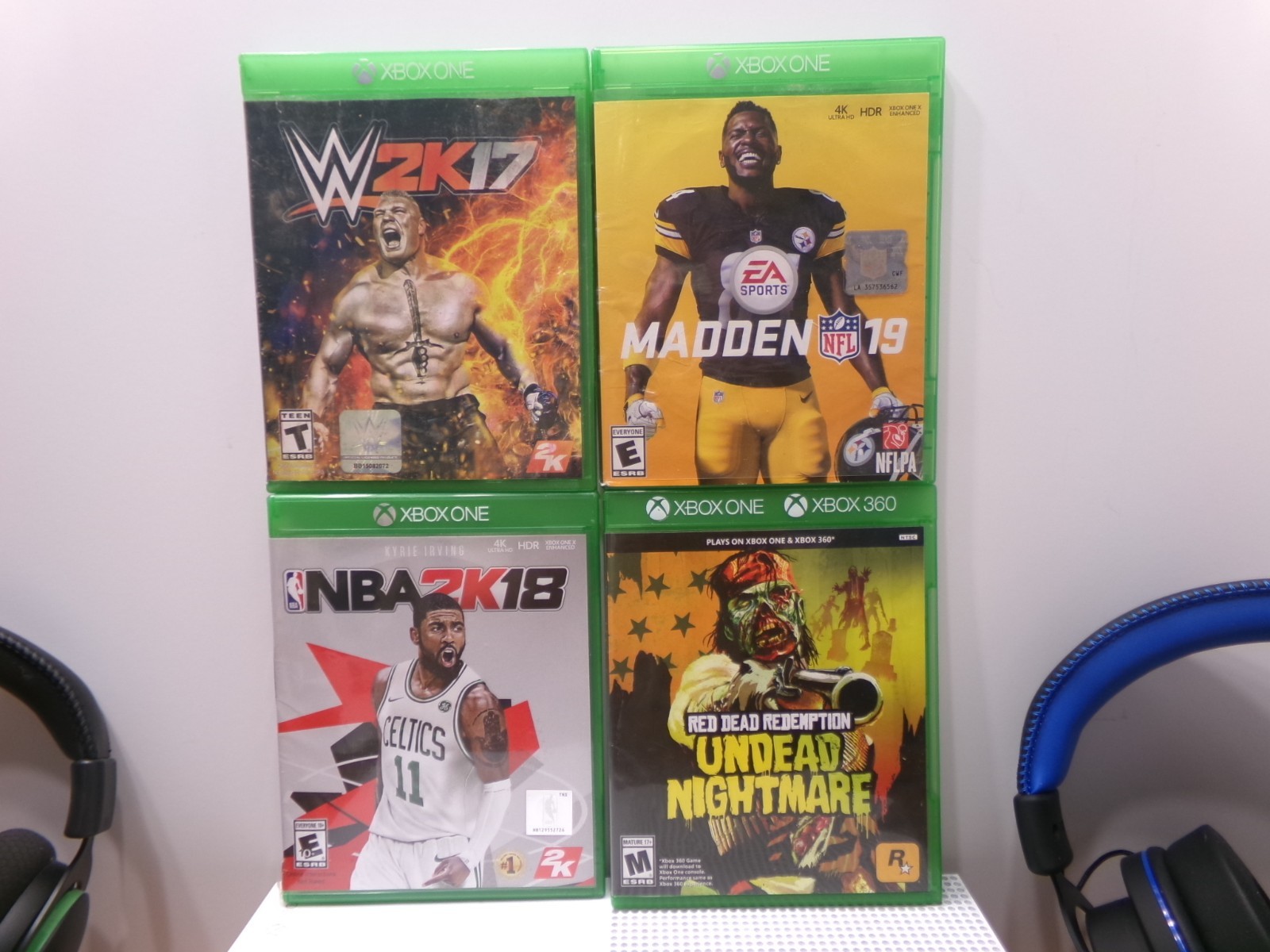 XBOX ONE S WHITE VERSION + HEADPHONES & 4 COOL GAMES NONE TESTED GREAT FOR PARTS