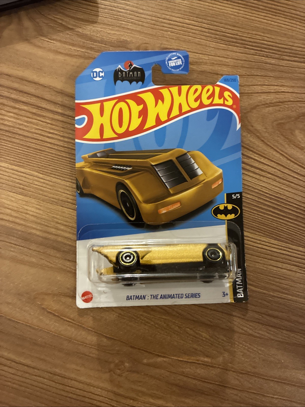 Hot Wheels Batman: The Animated Series Batmobile Gold Diecast 1:64 Scale New