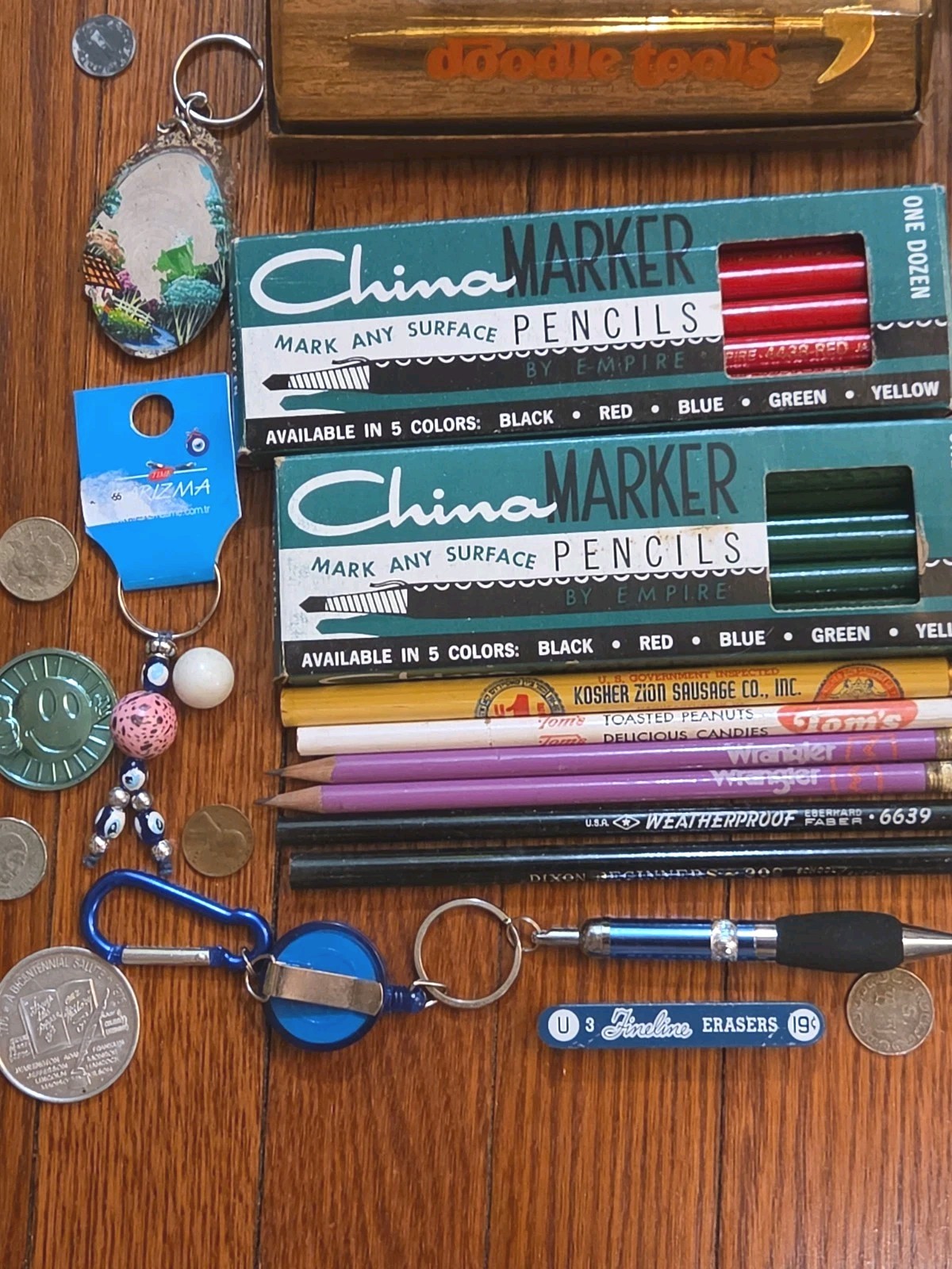 VINTAGE JUNK DRAWER LOT
