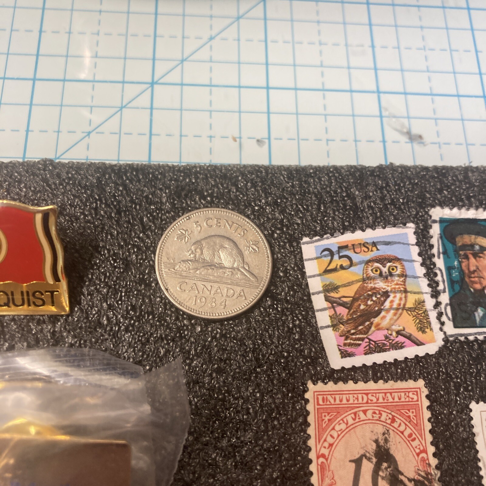 USED Mixed Vintage Tin Lot w/US Coins/US Stamps/Pins/Knife/Patch etc. NICE! LOOK