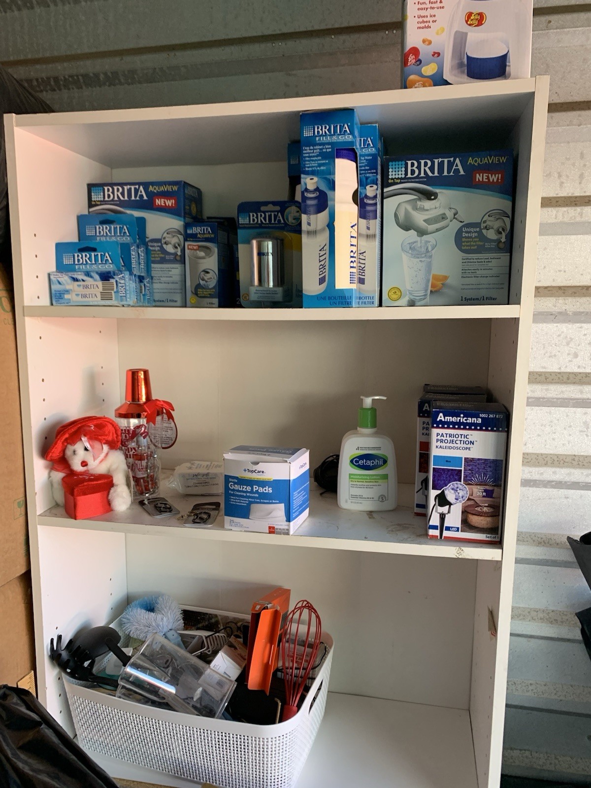 Estate Garage & House Items For Sale $1.00 and free