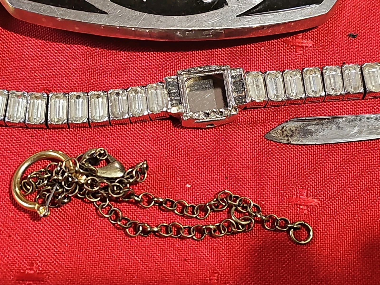 Vintage Junk Lot Timex Watches Pocket Knives Star Wars Belt Buckle More #57