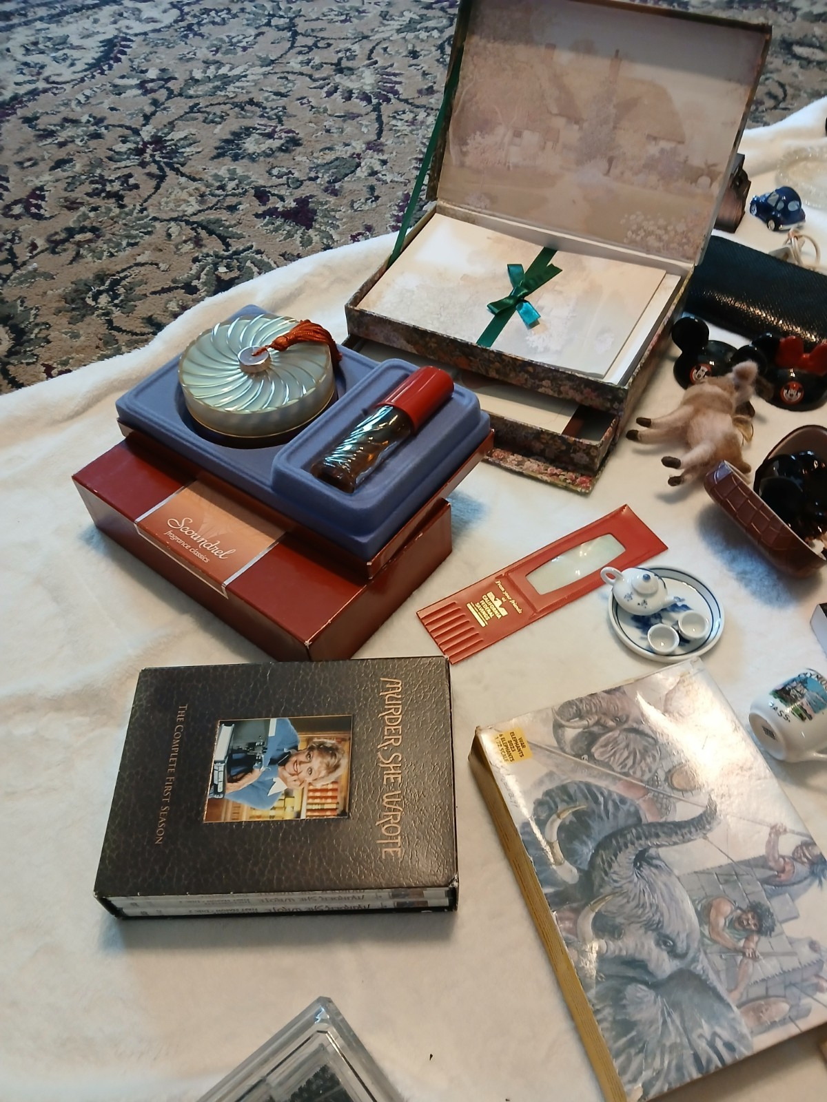 Vintage to New Junk Drawer Lot Premium Lot – Nice Usable Lot of items