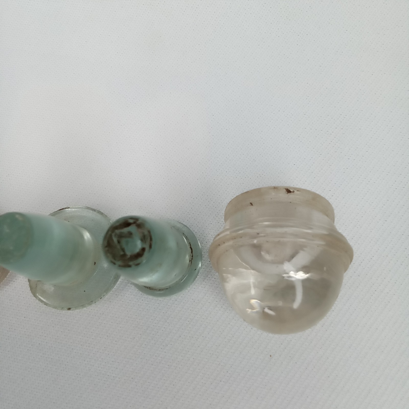Antique 1900s Glass Stopper Set Of 4 Clear & Blue For Medicine Or Perfume Bottle