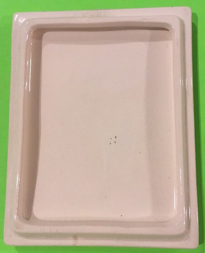 VINTAGE L & SONS LTD. ENGLISH WARE TRINKET HOLDER WITH LID